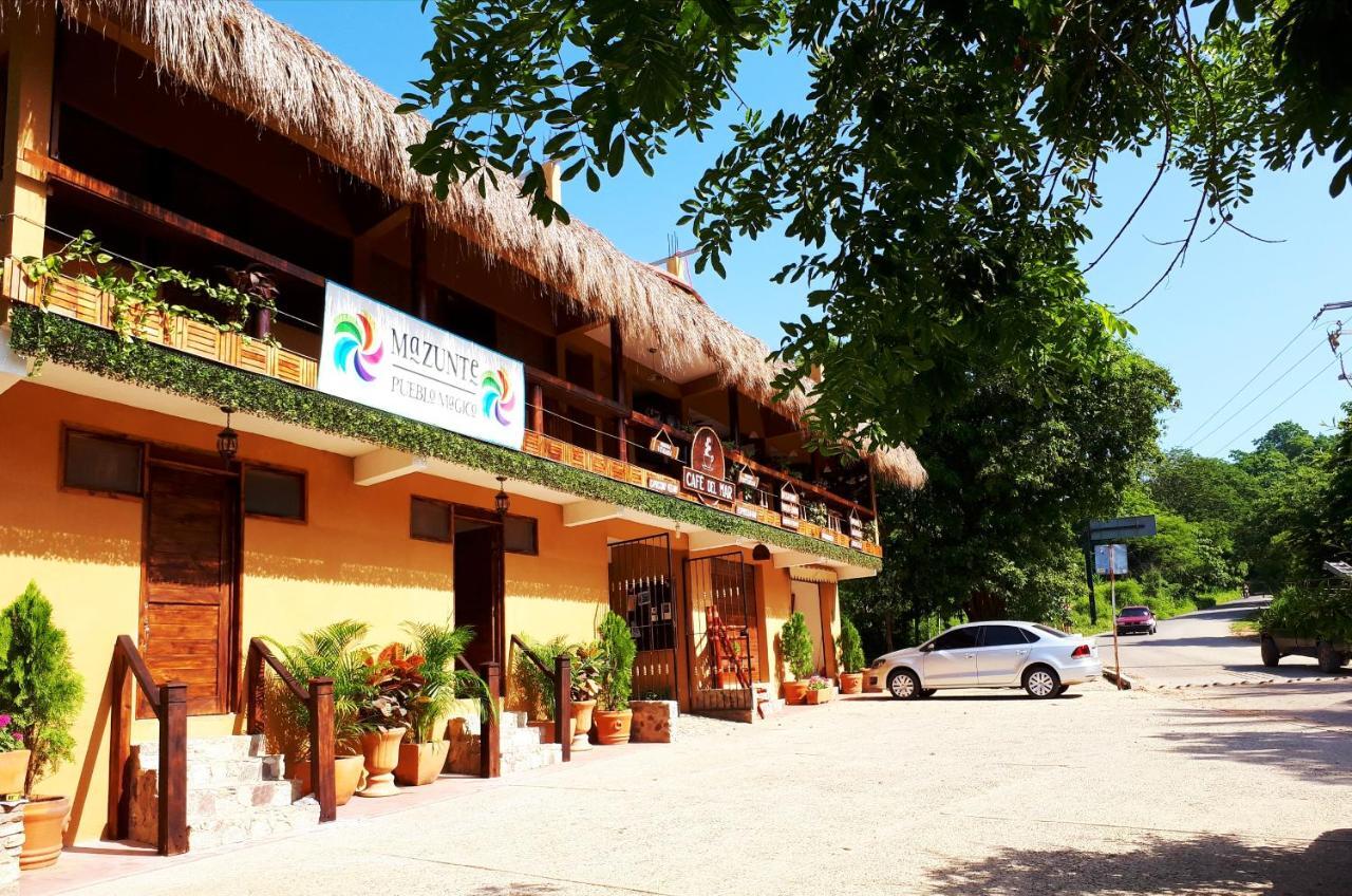 Hotel Casa Del Mar Mazunte Santa María Tonameca Exteriör bild